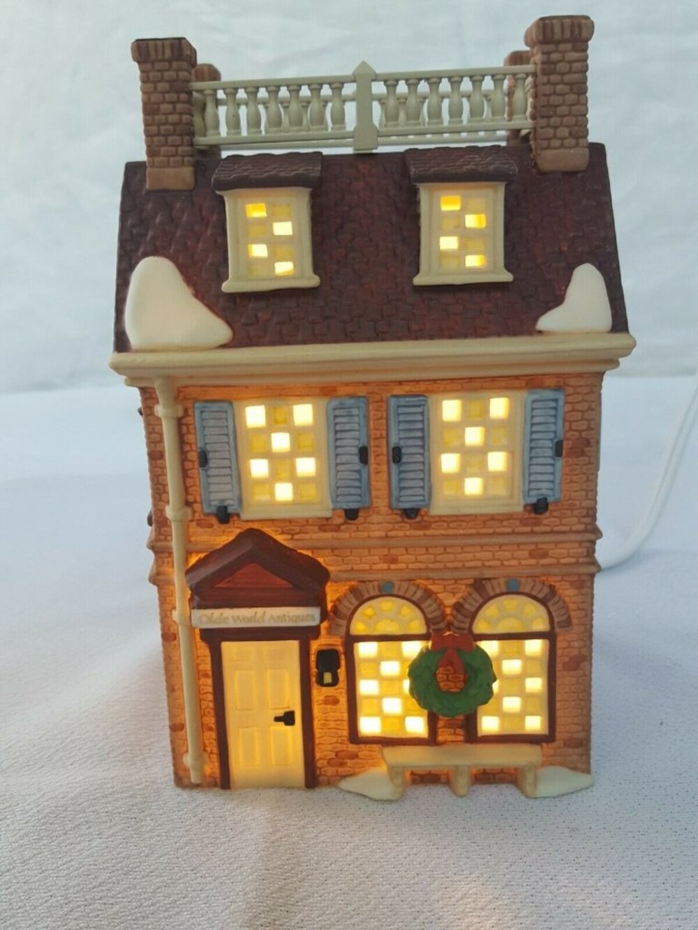 Dept 56 Disney Village - Olde World Antiques II